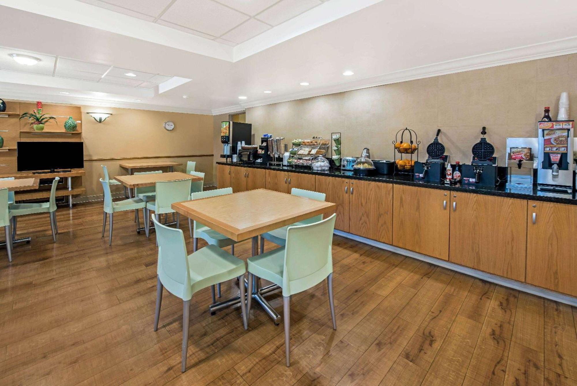La Quinta By Wyndham West Palm Beach Airport Buitenkant foto
